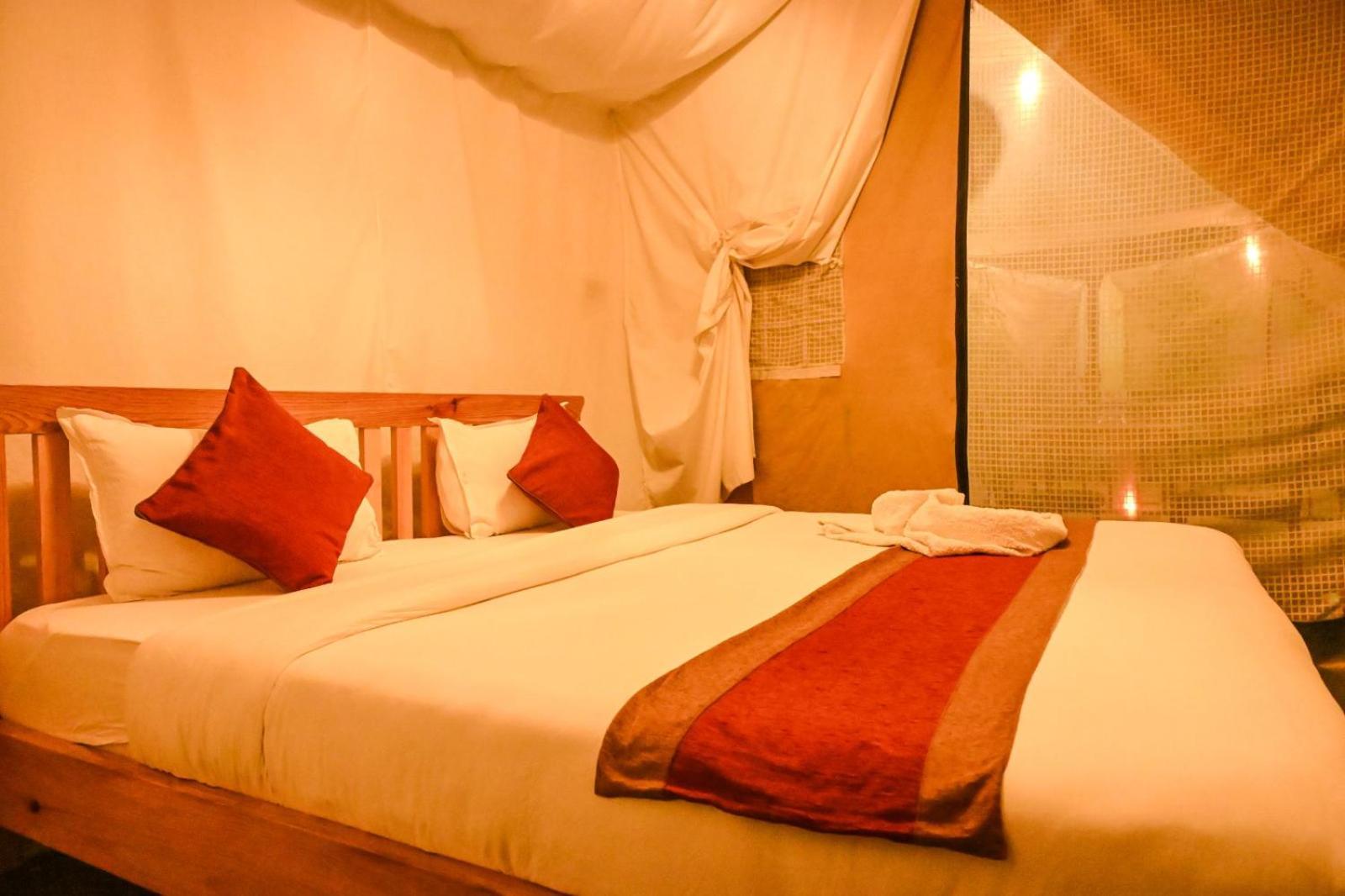 Kalash Parkaze And Tent Inn Покхара Номер фото